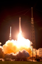 Málem osudný start lodi Dragon raketou Falcon 9 7. října 2012 Foto: NASA