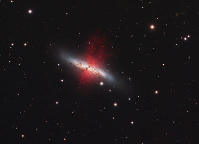 ČAM 2013.04: M82 Foto: Robert Novotný