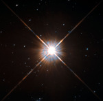 Proxima Centauri na snímku z HST Foto: NASA a ESA