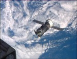 Progress při finálním přiblížení ke stanici Foto: TV NASA