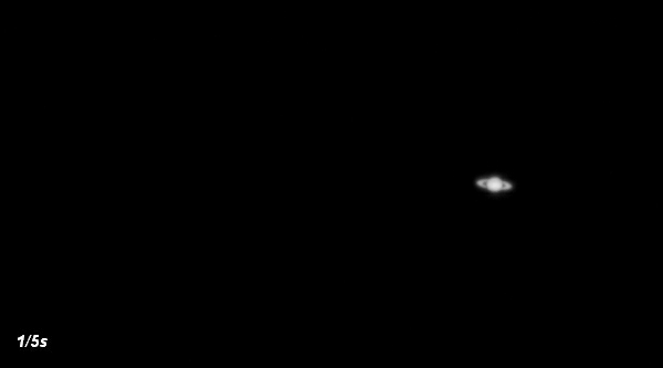 Saturn -měsíce
