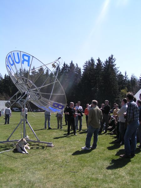 Majitel a radioteleskop