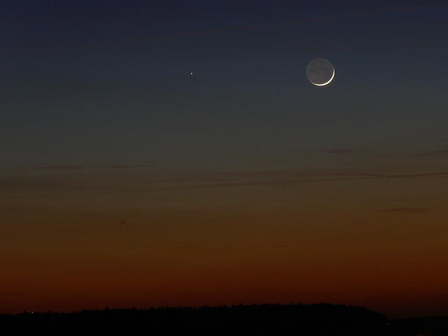 Merkur a Měsíc
