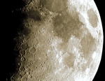 Mesiac centrálna časť prvá štvrť