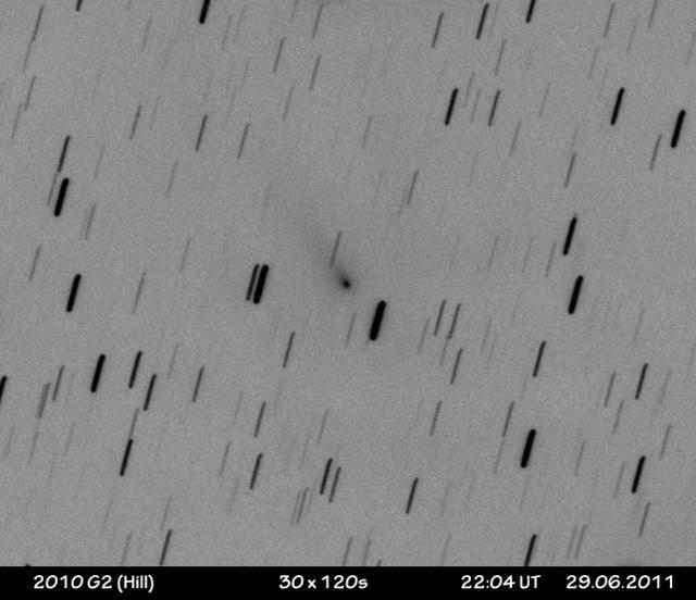 kometa 2010 G2(Hill)_66% inverze výřez